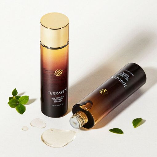 Омолоджуюча есенція для обличчя TERRAZEN Age Control Treatment Essence 150 мл