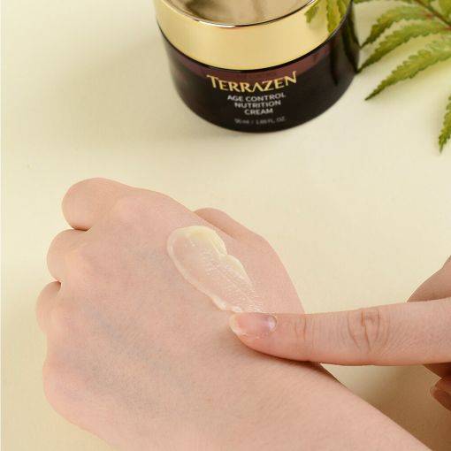 Омолоджуючий поживний крем для обличчя TERRAZEN Age Control Nutrition Cream 50 мл