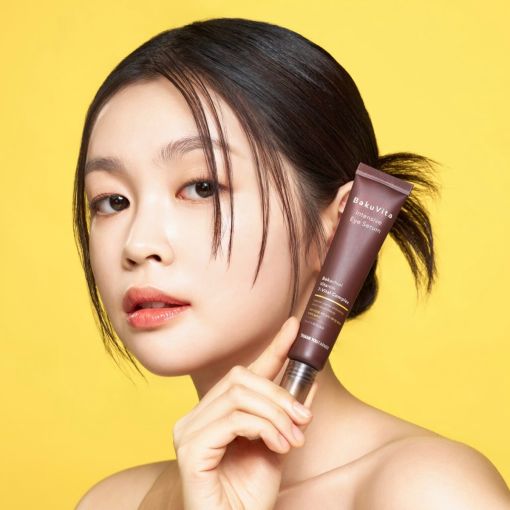 Сироватка для зони навколо очей з бакучіолом і вітамінами C та E THANK YOU FARMER BakuVita Intensive Eye Serum 30 мл