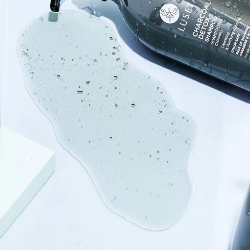 Шампунь для глибокого очищення Luseta Charcoal Detox Shampoo 500 мл